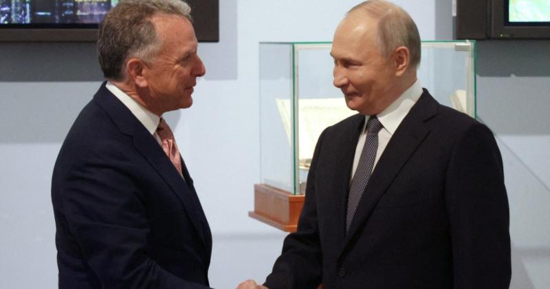 Віткофф після переговорів з Путіним: угода про мир для України охоплює п'ять регіонів.